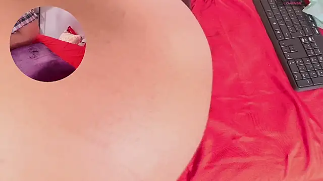 Snapshot of Kismett_aziz chatting on February 14, 2025, 4:37 am Kismett aziz online show from February 14, 2025, 4:37 am