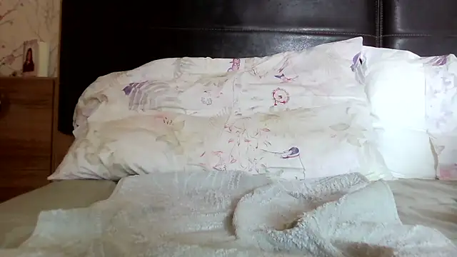 Snapshot of apollarda chatting on December 16, 2024, 1:43 pm apollarda online show from December 16, 2024, 1:43 pm