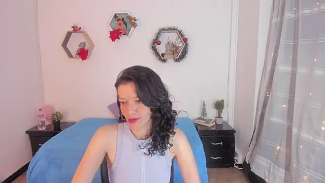 Snapshot of Paloma_victory chatting on December 15, 2024, 4:37 pm Paloma victory online show from December 15, 2024, 4:37 pm