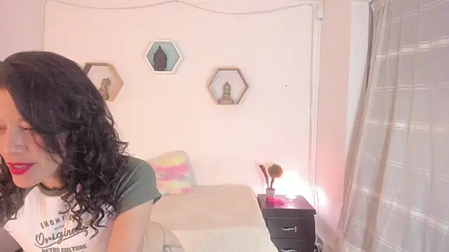 Snapshot of Paloma_victory chatting on January 27, 2025, 12:22 am Paloma victory online show from January 27, 2025, 12:22 am