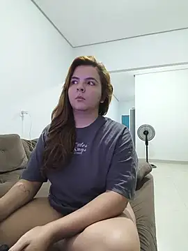 Bruninha Hot10 online show from June 7, 2026, 10:13 pm