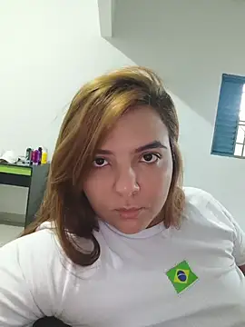 Snapshot of Bruninha_Hot10 chatting on July 1, 2026, 9:03 pm Bruninha Hot10 online show from July 1, 2026, 9:03 pm