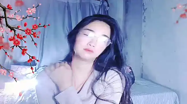 Snapshot of Floor_oo chatting on December 23, 2024, 8:14 pm Floor oo online show from December 23, 2024, 8:14 pm