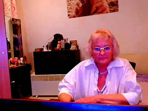 Natali7634 online show from March 9, 2025, 7:59 pm