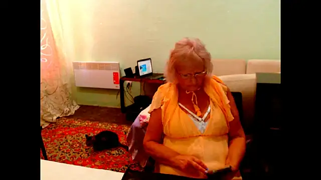 Natali7634 online show from September 24, 2025, 7:44 am