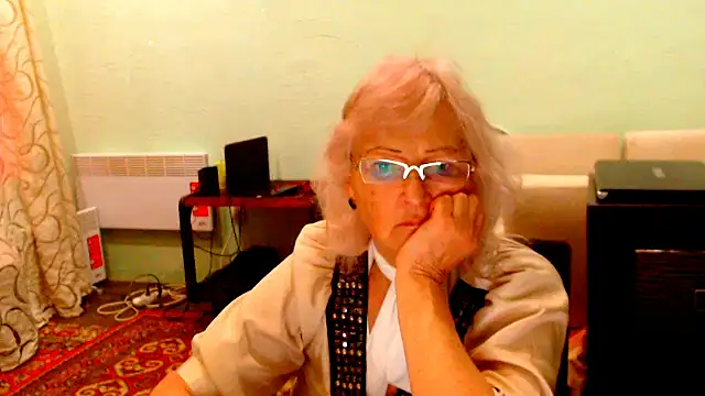 Natali7634 online show from December 5, 2025, 7:39 am