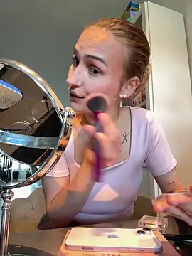 TheDirtyKiiwi online show from April 16, 2026, 9:43 am