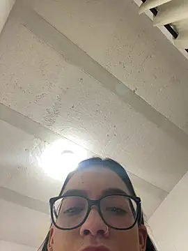 lulu kis online show from April 2, 2026, 4:10 am