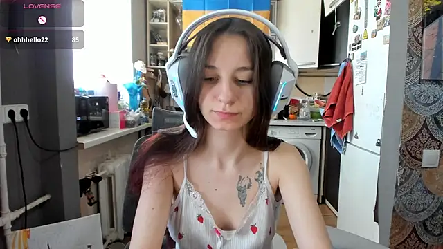 Snapshot of _Nika_Kik chatting on April 21, 2026, 7:14 am Nika Kik online show from April 21, 2026, 7:14 am