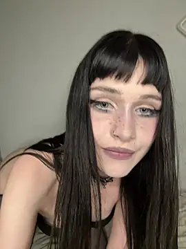 CherryCrystall online show from July 11, 2026, 5:15 pm