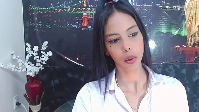 Catalella Ar online show from April 18, 2026, 3:32 am