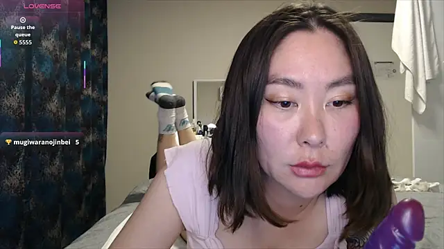 Snapshot of Maya_Kumashiro chatting on November 28, 2025, 9:28 pm Maya Kumashiro online show from November 28, 2025, 9:28 pm