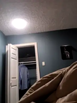 jonnyjenner online show from April 16, 2026, 4:13 am