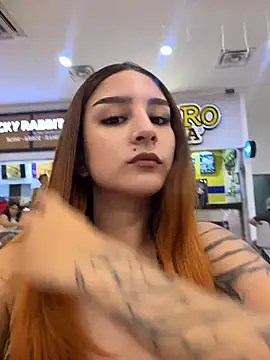 Mon Cherry online show from January 15, 2026, 1:32 am