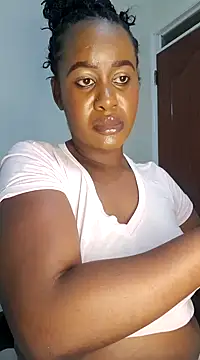 Snapshot of pnut_20 chatting on December 18, 2024, 9:51 pm pnut 20 online show from December 18, 2024, 9:51 pm