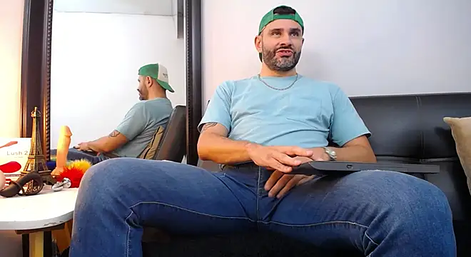 jonasbeards online show from March 17, 2025, 10:28 pm