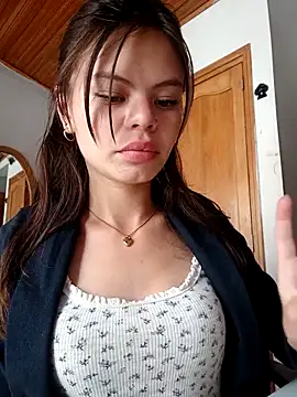 Violeta 12- online show from March 17, 2026, 7:28 pm