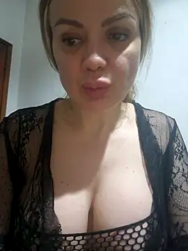 Snapshot of eva_ragazzadolce chatting on February 18, 2025, 6:26 pm eva ragazzadolce online show from February 18, 2025, 6:26 pm