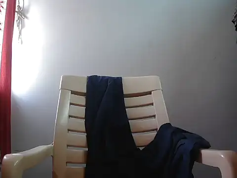 naughtymike0007 online show from May 30, 2026, 3:36 am