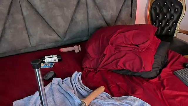 Deiisy Queen online show from January 28, 2025, 1:18 am