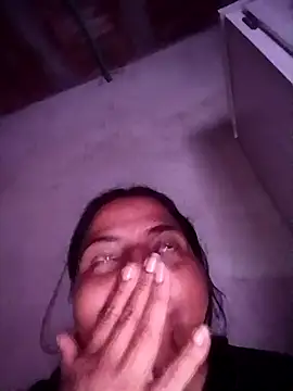 Snapshot of Giselabrunette25 chatting on February 15, 2026, 2:41 am Giselabrunette25 online show from February 15, 2026, 2:41 am