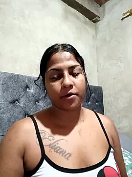 Snapshot of Giselabrunette25 chatting on February 20, 2026, 9:43 am Giselabrunette25 online show from February 20, 2026, 9:43 am