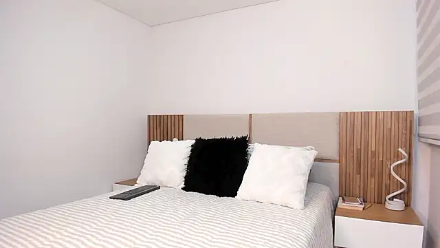 MalejaDiaz  online show from February 27, 2026, 6:30 pm