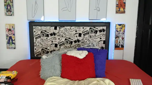 Rihana14 online show from March 4, 2026, 9:43 pm