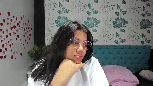 LindaBreeS online show from March 16, 2025, 4:12 pm