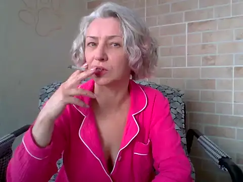 Lorie Carrie online show from March 25, 2026, 8:09 am