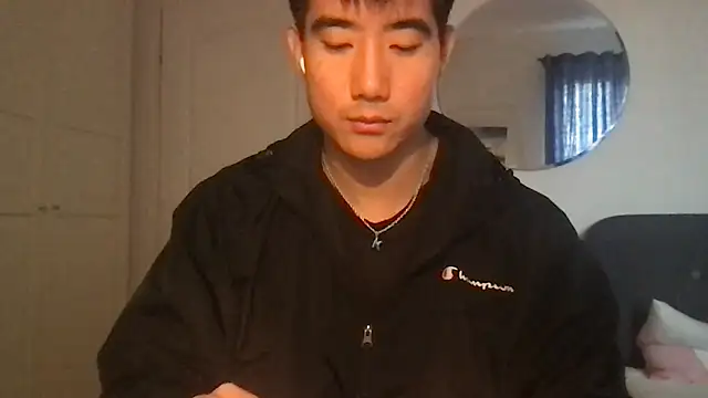 jungcock3210 online show from September 30, 2025, 10:42 am