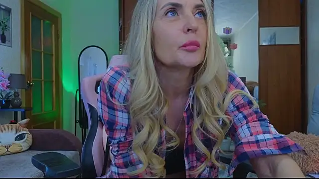 amelia blondy online show from January 29, 2025, 2:10 pm