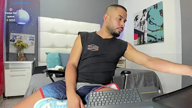 THIAGOXBIG online show from February 7, 2025, 9:15 pm