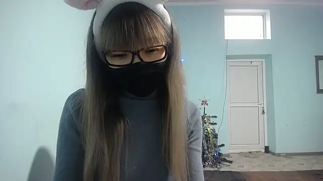 elllaaxx online show from January 19, 2025, 3:50 am