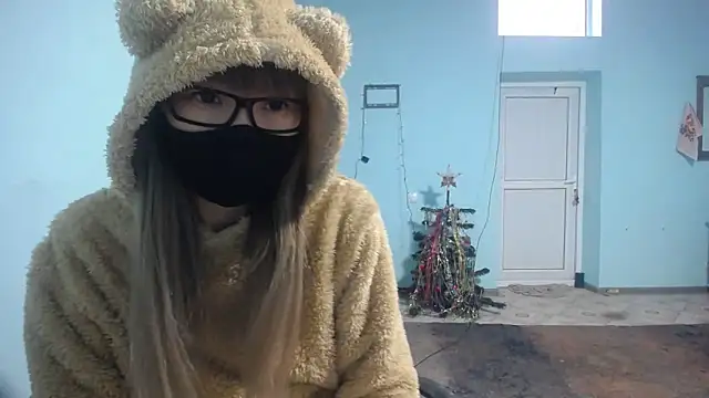 elllaaxx online show from February 11, 2025, 3:50 am