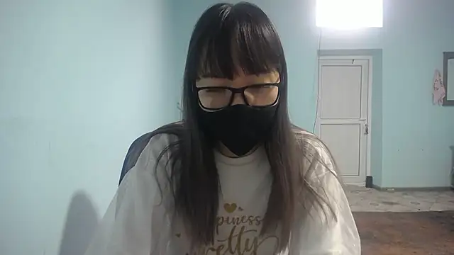 elllaaxx online show from September 17, 2025, 3:41 am