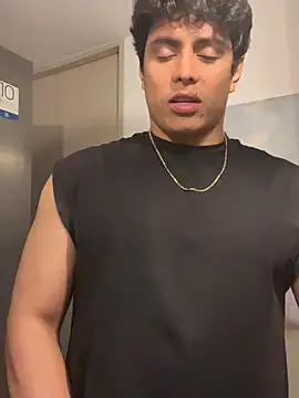 Snapshot of arminjones1 chatting on January 9, 2026, 3:53 am arminjones1 online show from January 9, 2026, 3:53 am