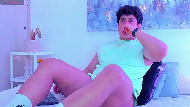 Snapshot of arminjones1 chatting on January 11, 2026, 6:29 am arminjones1 online show from January 11, 2026, 6:29 am