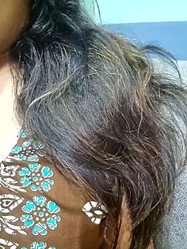 sexyindi couple online show from April 22, 2026, 6:16 am