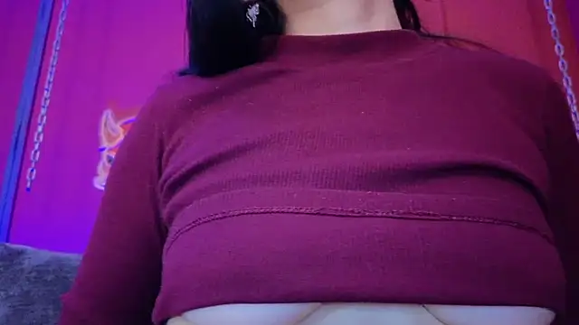 Julieta Russell online show from March 7, 2026, 12:02 pm