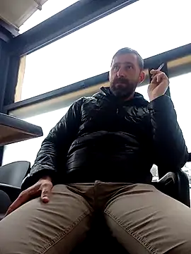 Snapshot of BZHsex chatting on March 4, 2025, 8:13 am BZHsex online show from March 4, 2025, 8:13 am