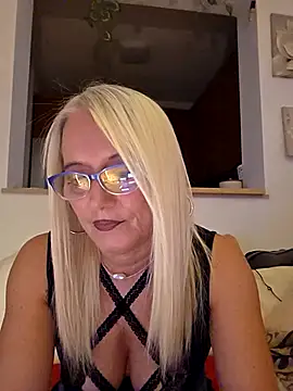 Snapshot of kikkastar chatting on October 9, 2025, 7:34 pm kikkastar online show from October 9, 2025, 7:34 pm