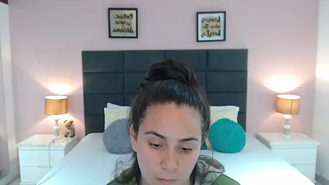 MadisonJenner online show from January 17, 2025, 11:17 am