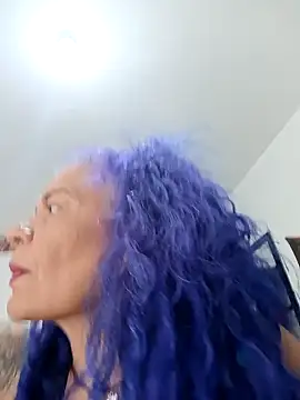 freyadevil333 online show from December 19, 2024, 10:32 pm