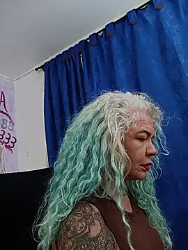 freyadevil333 online show from July 19, 2026, 10:08 am