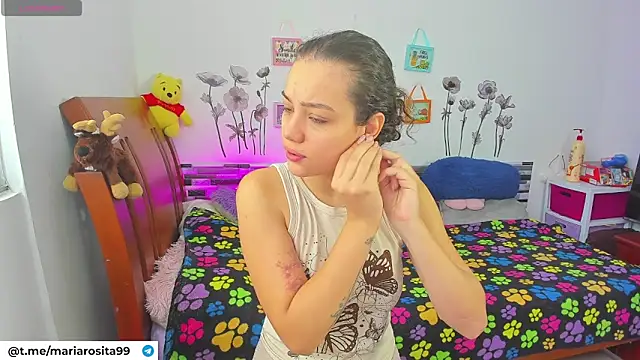 Snapshot of Angela_hank2 chatting on April 17, 2026, 1:25 pm Angela hank2 online show from April 17, 2026, 1:25 pm