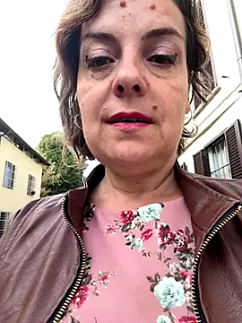 Sunbelxx online show from September 11, 2025, 6:57 am