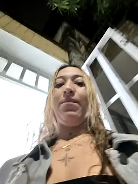 MollyCruz online show from February 2, 2026, 10:36 am