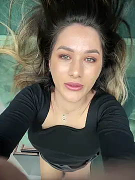 HotXMom online show from February 7, 2025, 7:29 am