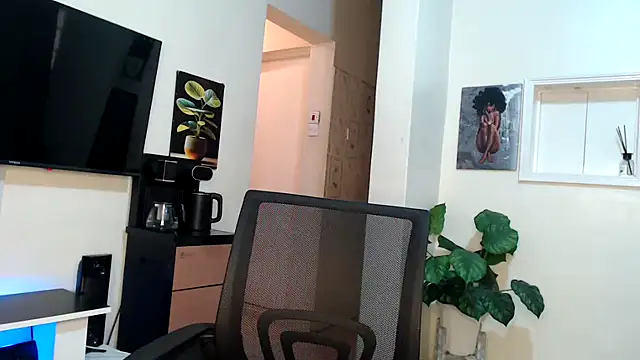 Horny princes online show from January 29, 2025, 8:51 am